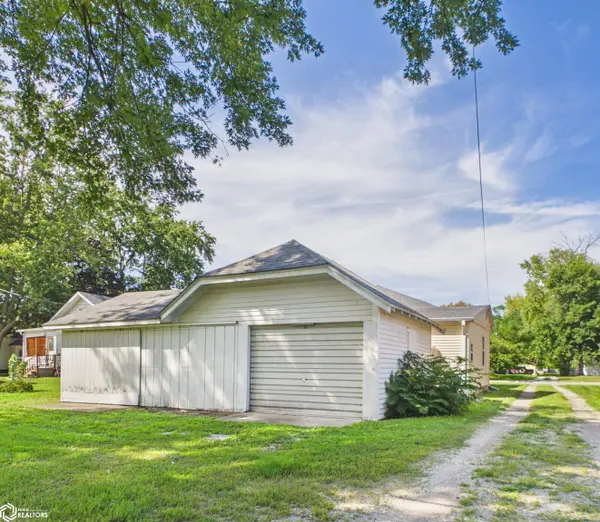 508 3rd AVE, Oskaloosa, IA 52577