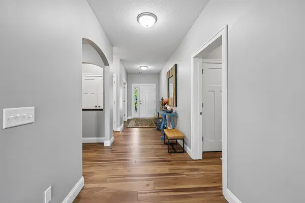 23295 Aspen LN, Rogers, MN 55374