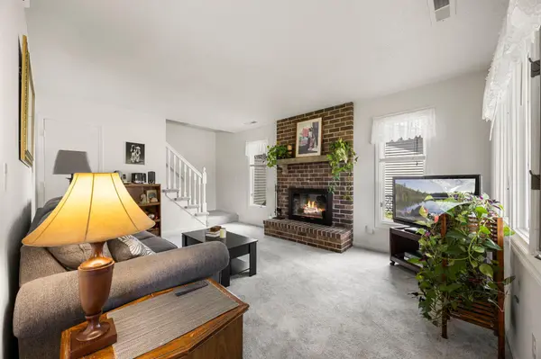 4701 Osage PT, Eagan, MN 55122