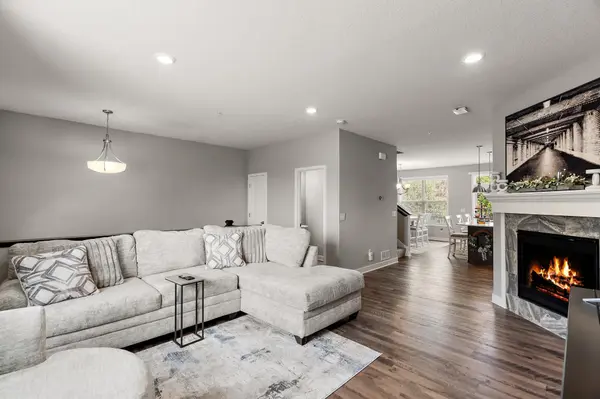 1812 2nd AVE, Anoka, MN 55303