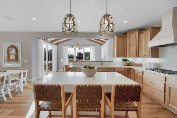 916 Big Woods DR, Delano, MN 55328