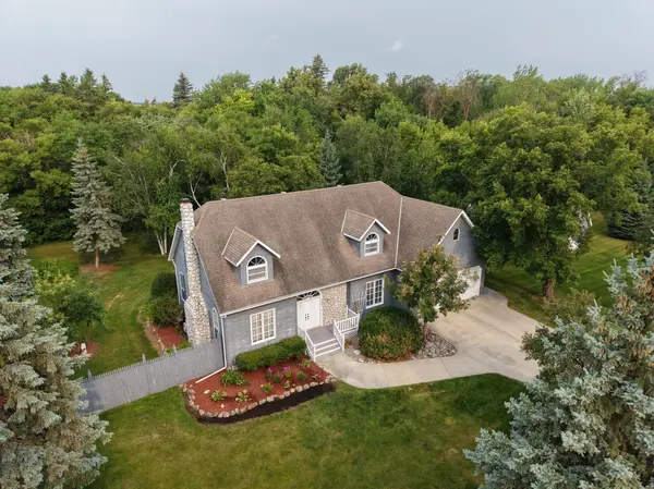 701 3rd AVE NE, Roseau, MN 56751
