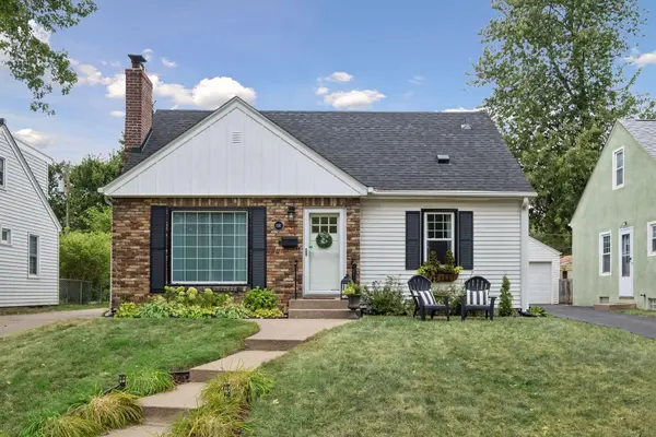 1581 Griggs ST N, Saint Paul, MN 55108
