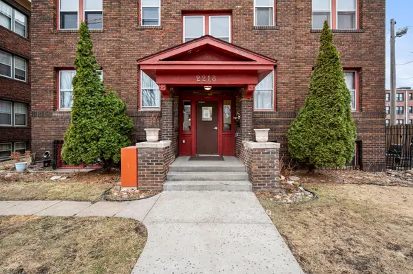 2218 Nicollet AVE #1, Minneapolis, MN 55404