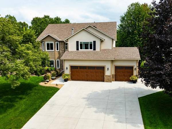 7325 Jordon AVE S, Cottage Grove, MN 55016