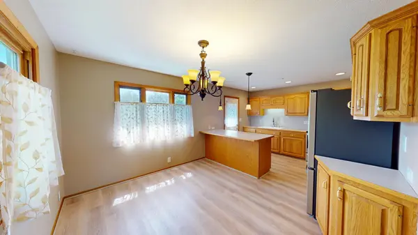 902 3rd AVE S, Albert Lea, MN 56007