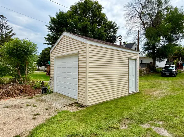 514 State ST E, Cannon Falls, MN 55009