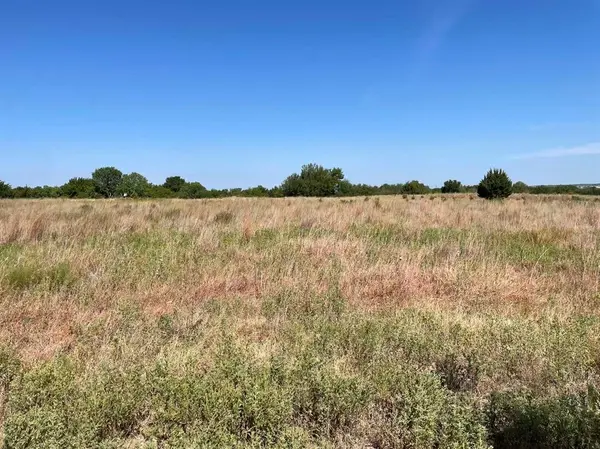 3330 County Street 2790, Cement, OK 73017
