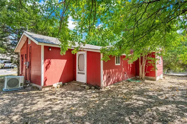 801 N 6th ST, Marlow, OK 73055