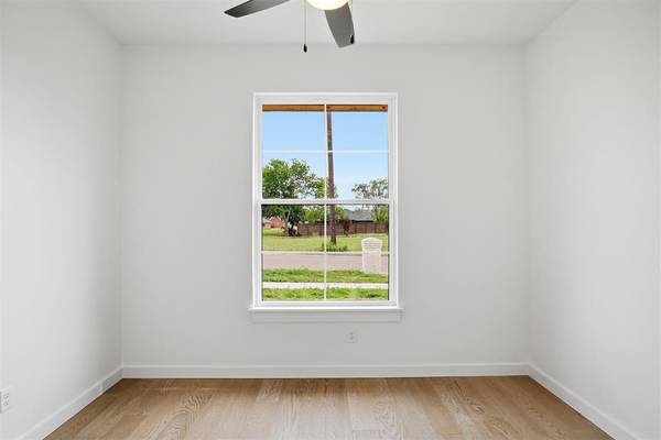 1605 NE 7th ST, Oklahoma City, OK 73117