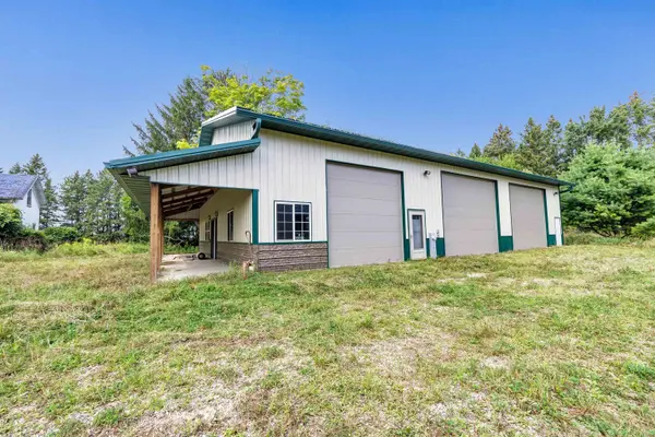 W2522 BEECH DR, Bonduel, WI 54107-8842