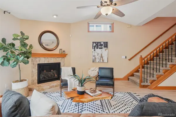 7711 S Monaco CIR, Centennial, CO 80112