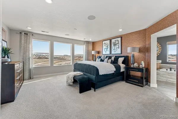 17038 W 92nd DR, Arvada, CO 80007