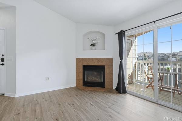 7440 S Blackhawk ST #14-305, Englewood, CO 80112