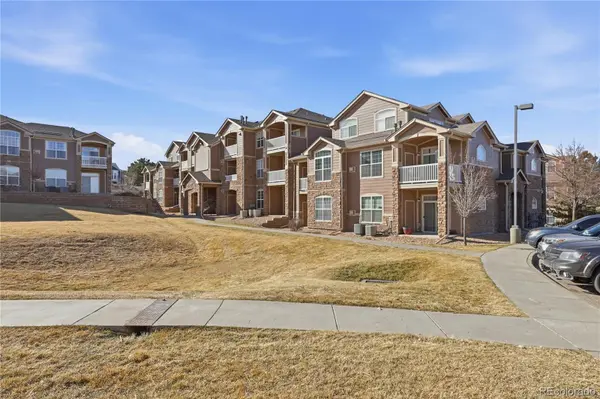7440 S Blackhawk ST #14-305, Englewood, CO 80112