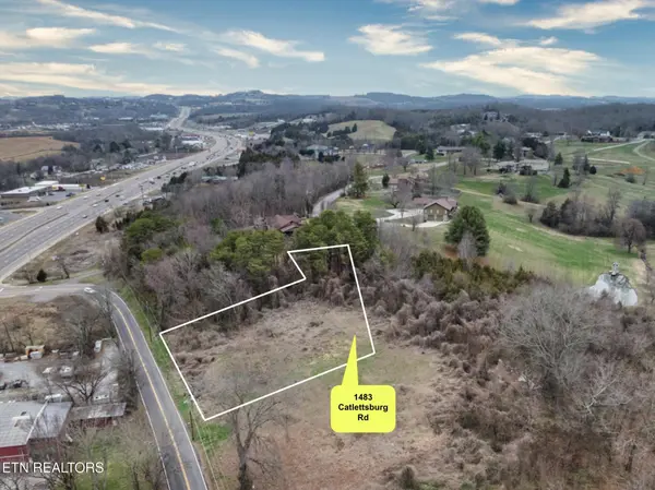 1483 Catlettsburg Rd, Sevierville, TN 37876