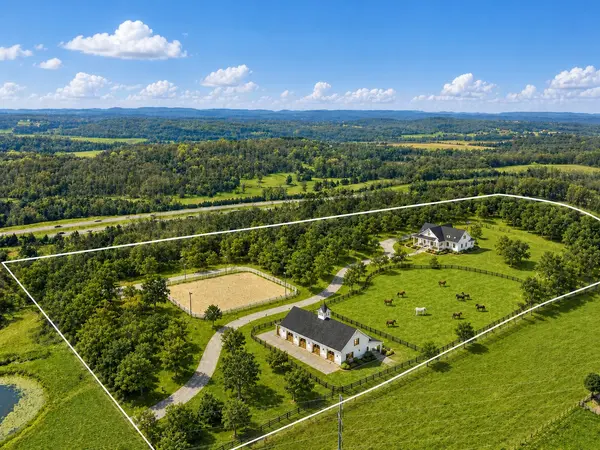 8267 Hawkins Rd, College Grove, TN 37046