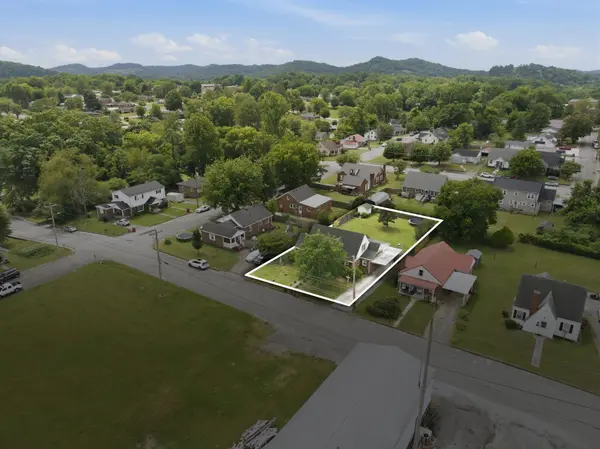 518 Jefferson Ave #E, Carthage, TN 37030