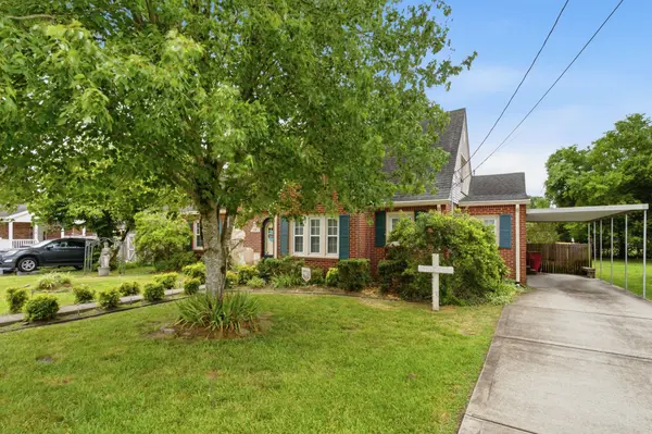 518 Jefferson Ave #E, Carthage, TN 37030
