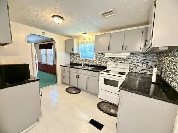 44 Myrick Rd, Flintville, TN 37335