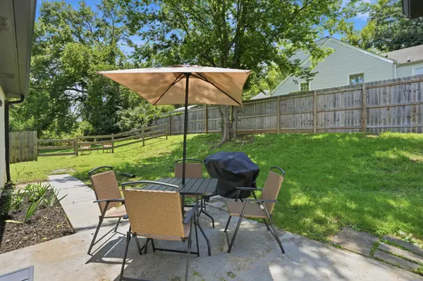 628 Maplewood Ln, Nashville, TN 37216