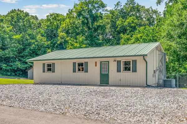 123 Morgan Loop, Bumpus Mills, TN 37028