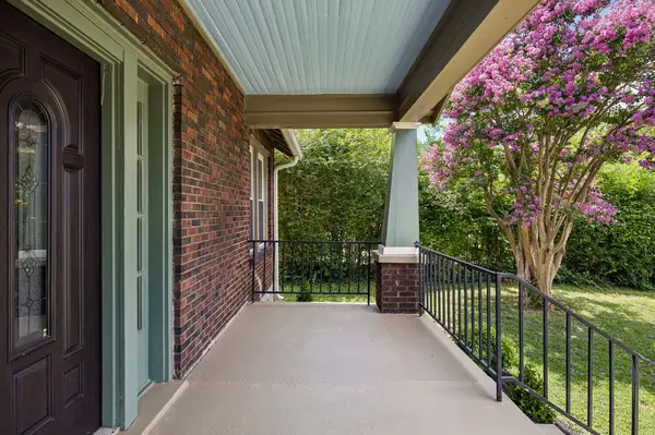 1712 Villa Pl, Nashville, TN 37212