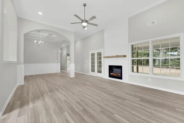 1037 Vendue Ave, Clarksville, TN 37042