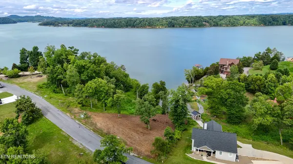 57 Stone Harbor Drive, Dandridge, TN 37725
