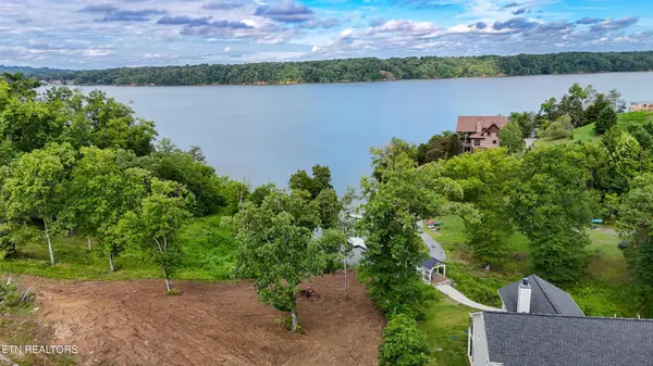 57 Stone Harbor Drive, Dandridge, TN 37725