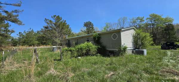 7021 Taylor Creek Loop, Nunnelly, TN 37137
