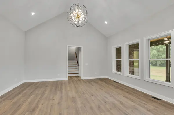 105 Arkow Ln, Murfreesboro, TN 37128