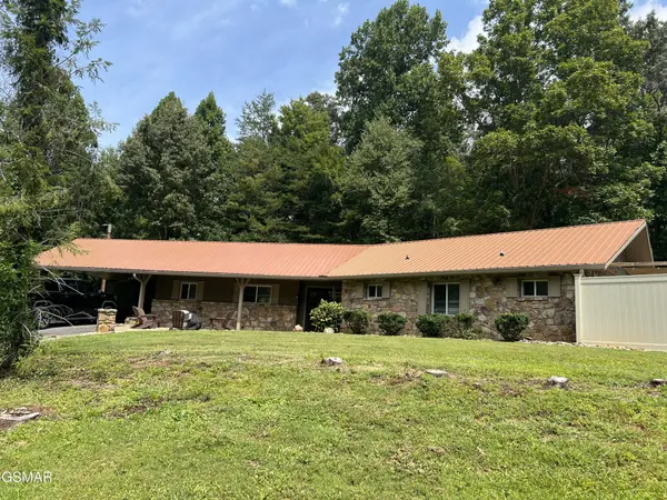 560 Buckhorn Road, Gatlinburg, TN 37738
