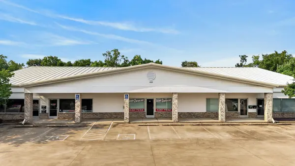 246 Rockland Rd, Hendersonville, TN 37075