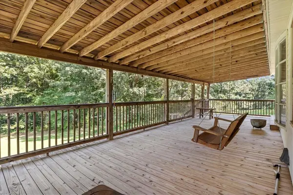 414 Valleywood Dr, Dickson, TN 37055