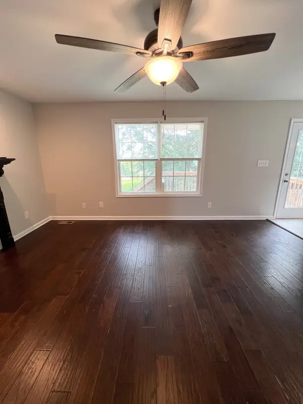 358 Chalet Cir, Clarksville, TN 37040