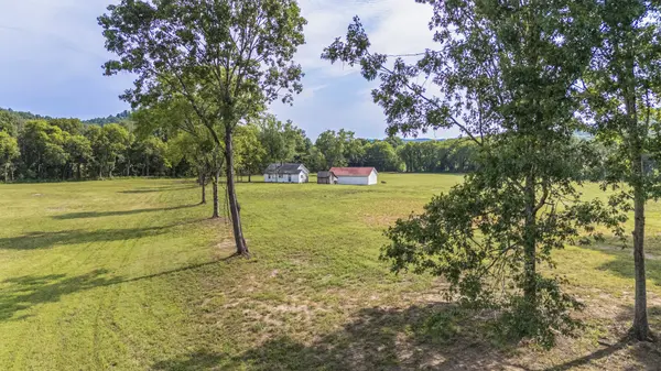 1 Arbor Hill Rd, Petersburg, TN 37144