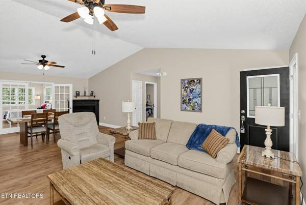 109 Chestnut Court, Crossville, TN 38555