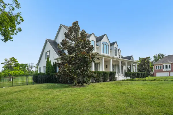 1714 Andrew Crockett Ct, Brentwood, TN 37027