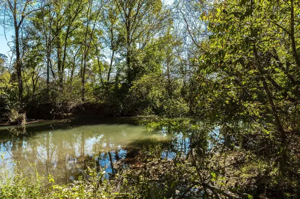 0 Highway 52E, Portland, TN 37148