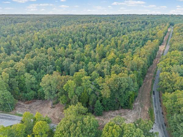 4 Selph Rd, Stewart, TN 37175