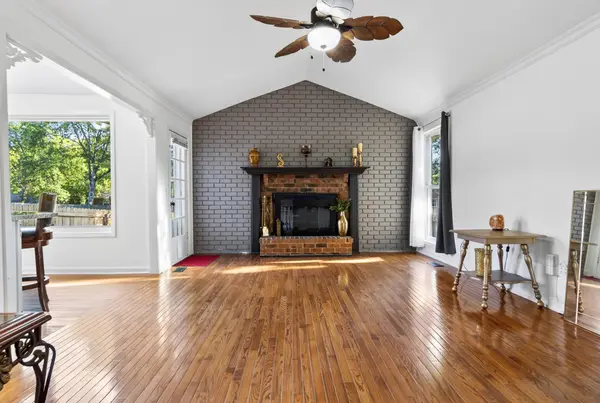 148 Allen Dr, Hendersonville, TN 37075