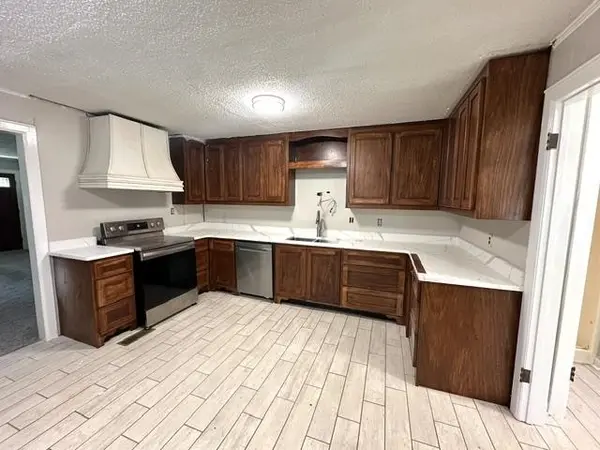 27 ROSEWOOD DR, Savannah, TN 38372