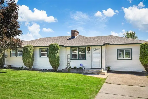 9522 E Valleyway Ave, Spokane Valley, WA 99206