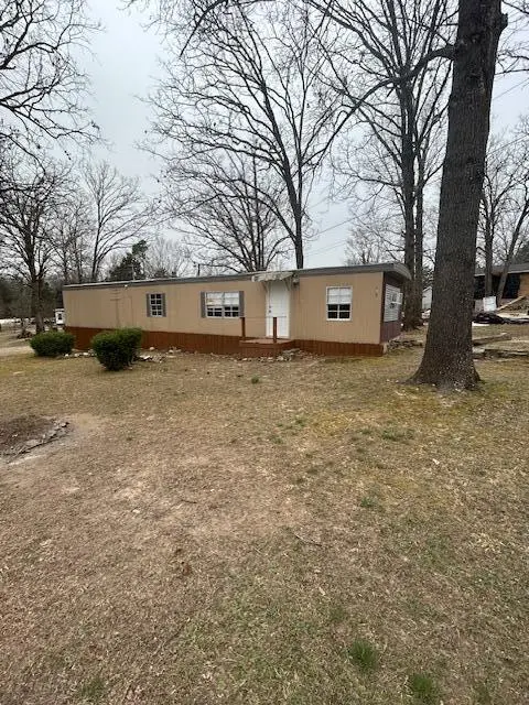 2018 Manitou Street,  Merriam Woods,  MO 65740