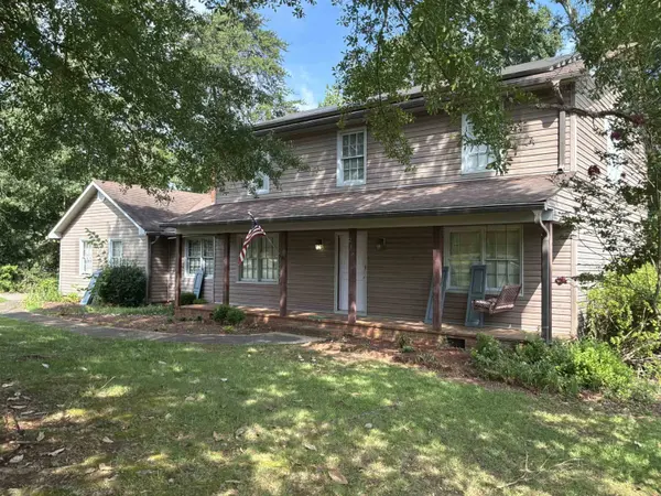 210 Trailwood DR, Spartanburg, SC 29301