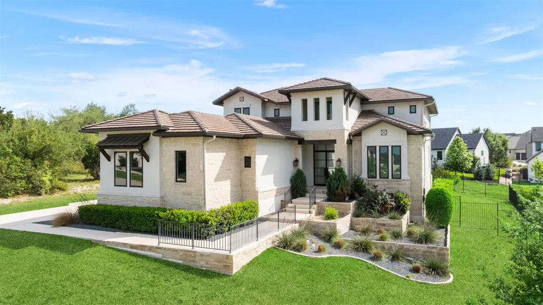 702 Serene Estates DR, Austin, TX 78738