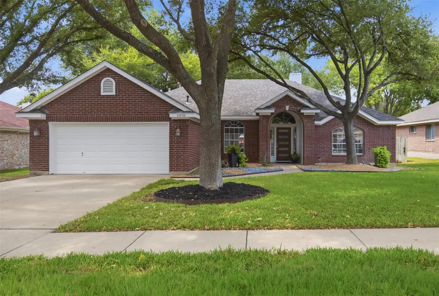1010 Rocky Creek DR, Pflugerville, TX 78660