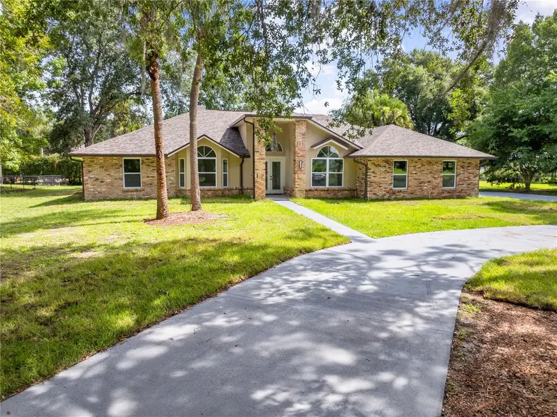 2082 CAMELOT BLVD, St Cloud, FL 34772