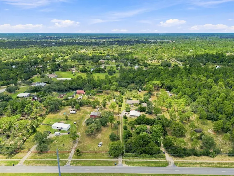 8279 SUNSHINE GROVE RD, Brooksville, FL 34613